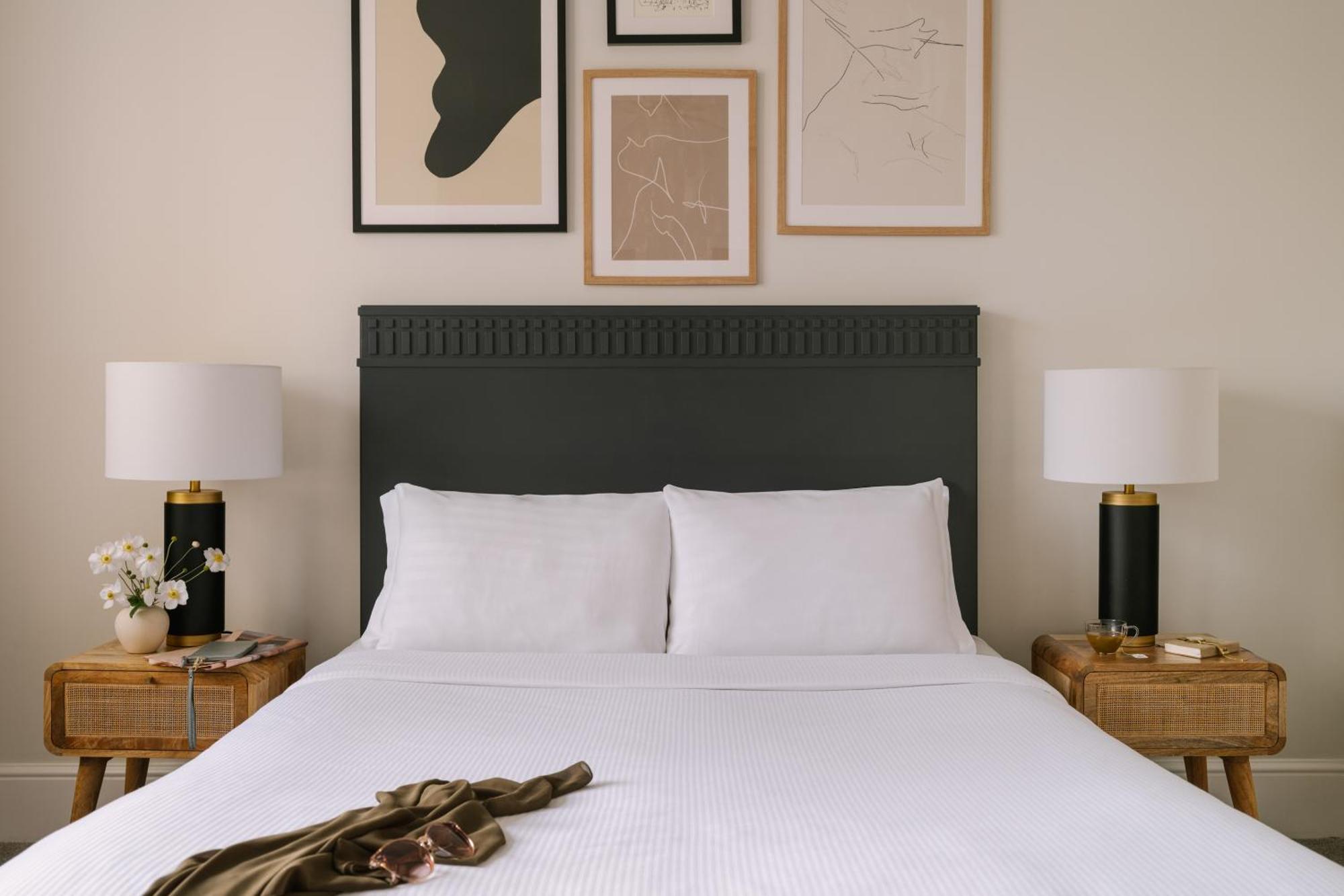 Sonder Kensington Gardens Hotel London Room photo